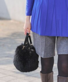 Tiaclasse フェイクファー巾着バック