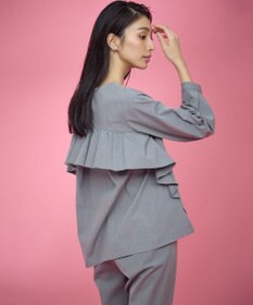 組曲 【KUMIKYOKU NAVY】ウーステッドライククロス フリルブラウス