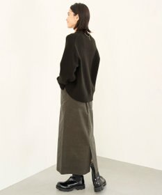 UNFILO ストレッチコーデュロイ Iラインスカート