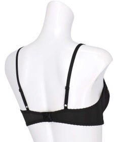 AMPHI 【sweet web掲載】 ノンワイヤーブラ 谷間をメイク 脇高設計 A～Gカップまで対応 大きいサイズ 【BRAGENIC ブラジェニック 脇高細見えタイプ】 ブラジャー ブラ BMI353 アンフィ／ワコール