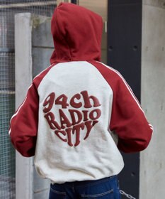 WEGO 【ユニセックス着用ITEM】ラグラングラフィックZIPパーカー