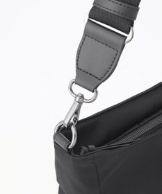 Y'SACCS ツイルナイロン　カーブショルダー　Mサイズ