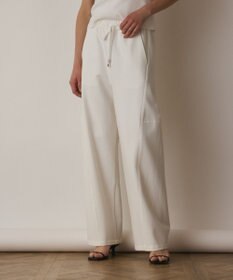 GRACE CONTINENTAL ストレッチポンチパンツ