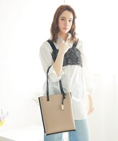 style code 【MERCURYDUO/マーキュリーデュオ】メタルアイレット　縦長トートバッグ 推し活ラージバッグ 縦長ショルダーバッグ