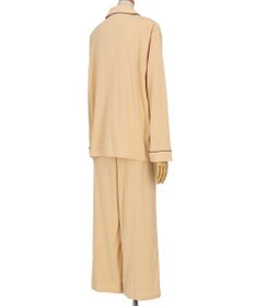 une nana cool 【綿100％】フライスパジャマ　ＭＡＤＥ　ＷＩＴＨ　ＬＩＢＥＲＴＹ　ＦＡＢＲＩＣ