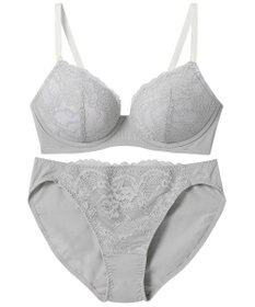 AMPHI ノンワイヤーブラ ショーツセット モールドカップを使用 自然なまるみのあるバストシルエット 【ノンワイヤーブラ＆ショーツセット】 上下セット ブラ BCC234 アンフィ／ワコール