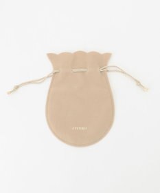 自由区 ビジュースクエアブローチ ネックレス