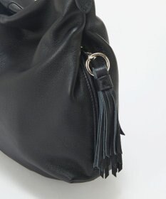 TOPKAPI 【TREASURE TOPKAPI】ソフトレザー タッセルアクセント 2WAY ショルダーバッグ