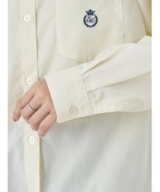 earth music&ecology ロゴ刺繍シャツ