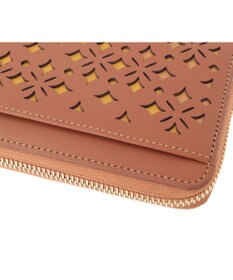 genten クアドリフォリオ 長財布