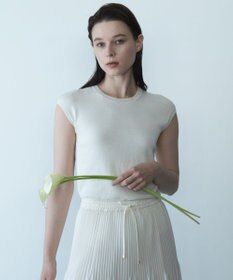 自由区 【カトリエムブーケ】Brillance delicate スパンコールノースリーブプルオーバー オフ