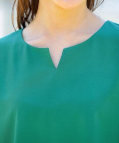 Tiaclasse 【洗える】キーネックフレア袖チュニックブラウス