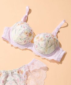 une nana cool バックスタイルまでかわいい Steppe Flower ワイヤーブラ