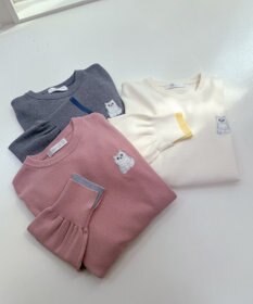 Feroux 【猫カフェMOCHAコラボ】しらたまくん刺繍 ニット