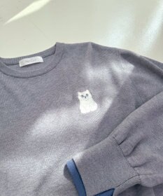 Feroux 【猫カフェMOCHAコラボ】しらたまくん刺繍 ニット