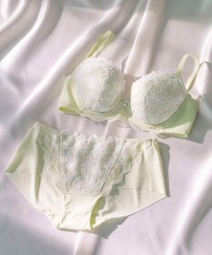 Wing Wing Lesiage　【2800シリーズ】　ブラジャー　サイドすっきり　安定感のあるしっかりとしたフィット感　ウイング／ワコール　PB2800