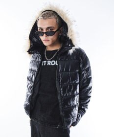 WEGO 【ユニセックス着用ITEM】2WAYシャイニーパファーフーディー