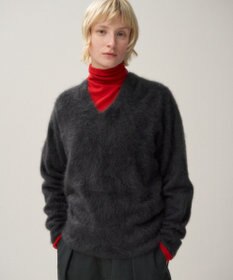 ATON ROYAL CASHMERE FUR | Ｖネックセーター