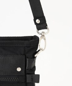 Y'SACCS テープデザイン　トラベルポシェット