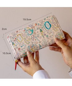 tsumori chisato CARRY 不思議の国のアリス ラウンドファスナー長財布