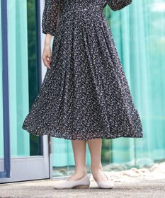 Tiaclasse L 【新色追加・洗える】花柄フリルドレープワンピース