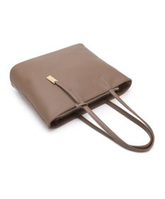 style code 【MERCURYDUO/マーキュリーデュオ】レニス　チャーム付きシンプルラージトートバッグ