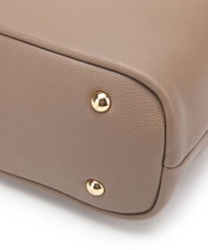 style code 【MERCURYDUO/マーキュリーデュオ】レニス　チャーム付きシンプルラージトートバッグ