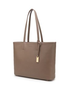 style code 【MERCURYDUO/マーキュリーデュオ】レニス　チャーム付きシンプルラージトートバッグ