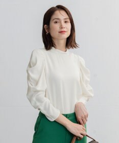 ANY タックボリュームブラウス