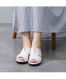 ing <ing>【サスティナブルシリーズ】サイドオープンサンダル