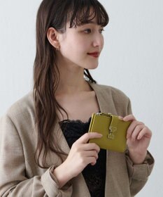 IACUCCI アバ ハーフウォレット CERVO