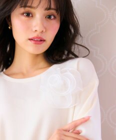 Feroux 【洗える】ローズコサージュ ダンボールプルオーバー