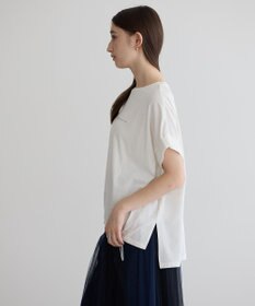 YECCA VECCA 裾ドロストデザインロゴTee