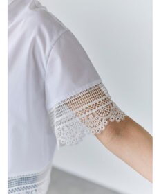 Te chichi レースヘムクロップトシャツ