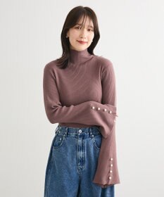 Green Parks ・ｓｗｉｎｇ　ｂｙ　袖パールボタンフレアリブニット