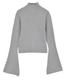 Green Parks ・ｓｗｉｎｇ　ｂｙ　袖パールボタンフレアリブニット