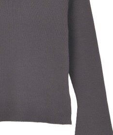 Green Parks ・ｓｗｉｎｇ　ｂｙ　袖パールボタンフレアリブニット