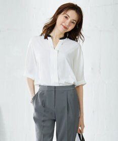 ICB 【WEB限定カラーあり・洗える】Back Satin Amunzen キーネックブラウス