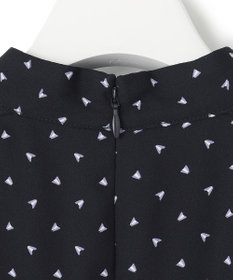 23区 【洗える】トライアングルプリント ボウタイ ワンピース