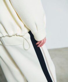 GRACE CONTINENTAL ロゴ刺繍ニットパーカー