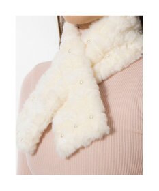 UNBILLION カシュネ cache nez / パール付フェイクファーマフラー