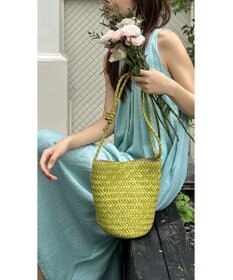 style code 大人の夏を軽やかにする 牛革 メッシュ バケットショルダー