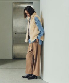 YECCA VECCA カーリーファーZIPジレ