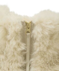 YECCA VECCA カーリーファーZIPジレ