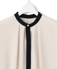 23区 【洗える】バックサテンアムンゼン パールボタン ブラウス