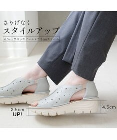 Pointer 本革 超軽量厚底パンチングサンダル