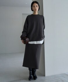 UNFILO 【野呂佳代さん着用】BEAUTY FORM JERSEY Iラインスカート