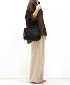 FOLNA RD ソフトレザーフロントポケットボストンバッグ