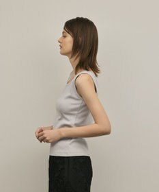 GRACE CONTINENTAL テレコノースリーブトップ