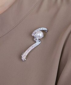 Tiaclasse スワールパールブローチ